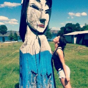 Meet your Posher, Valerie